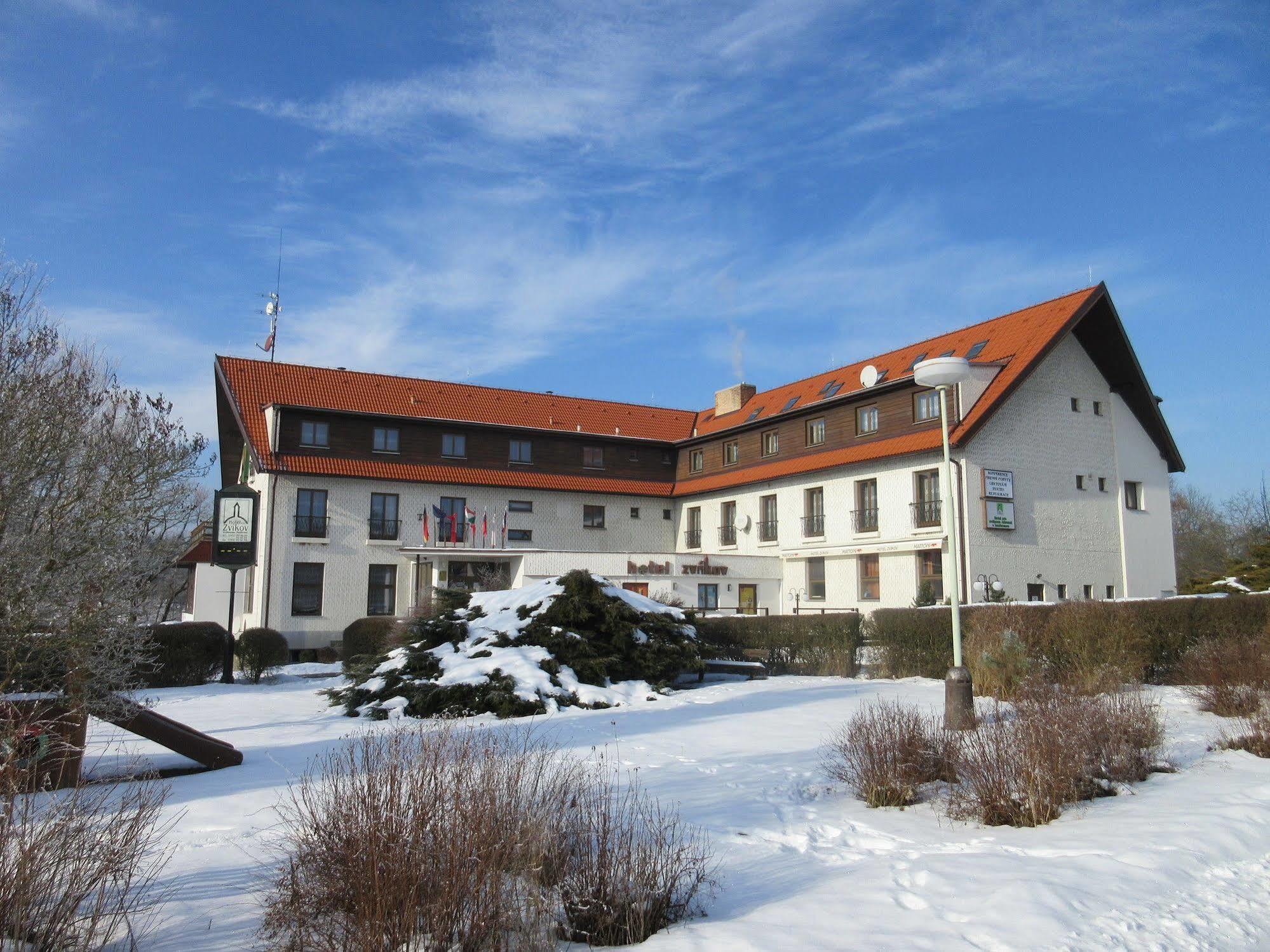 Resort Hotel Zvíkov Zvíkovské Podhradí Exterior foto