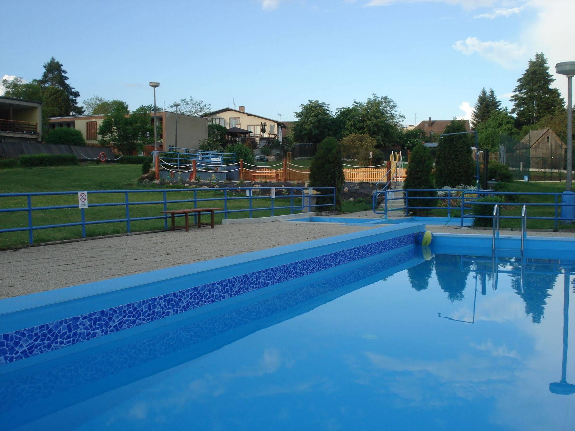 Resort Hotel Zvíkov Zvíkovské Podhradí Exterior foto